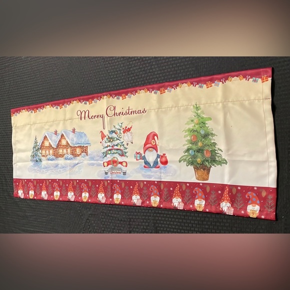 Short Table Runner 52” W X 18” H Christmas Coffee Table Runner New - Picture 9 of 11